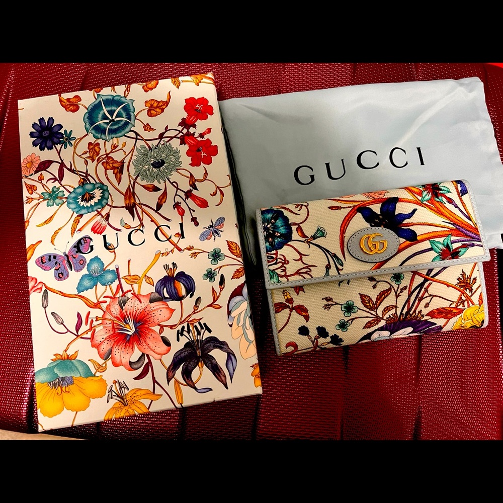 Gucci Flora Print Canvas Wallet